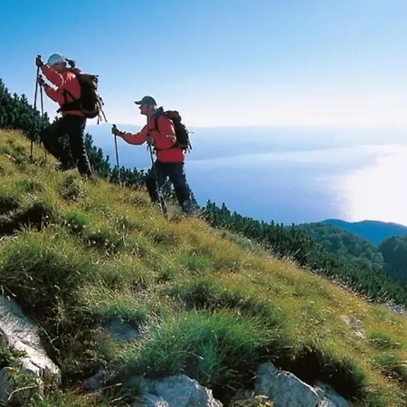 Tennis Prime Location, Parking, Near Beach, Self Check-in *