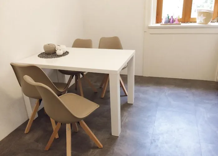 Tennis Prime Location, Parking, Near Beach, Self Check-in * Opatija