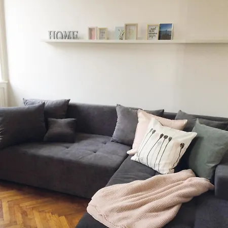 Διαμέρισμα Tennis Prime Location, Parking, Near Beach, Self Check-in *