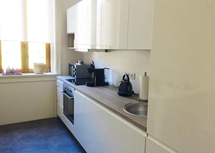 Tennis Prime Location, Parking, Near Beach, Self Check-in